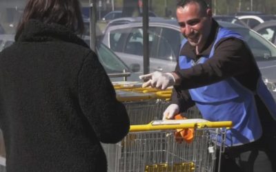 Vluchteling Raffat houdt supermarkt Ter Apel schoon